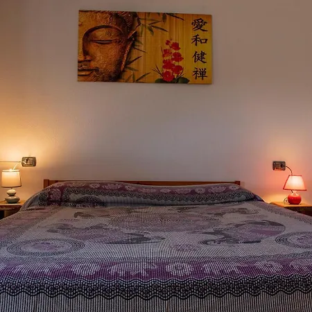 Beth La Casa Della Luna Annunziata