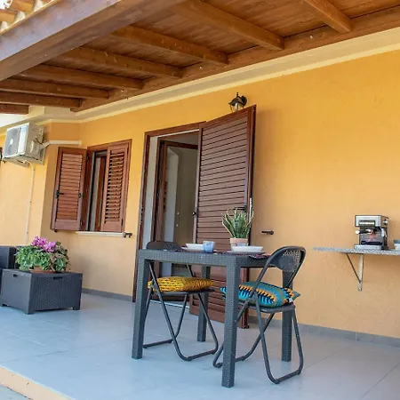 بيت ضيافة Beth La Casa Della Luna 3*