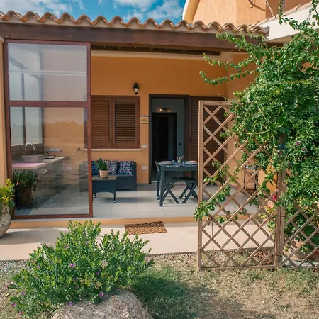 Guest house Beth La Casa Della Luna Annunziata (Sardinia)
